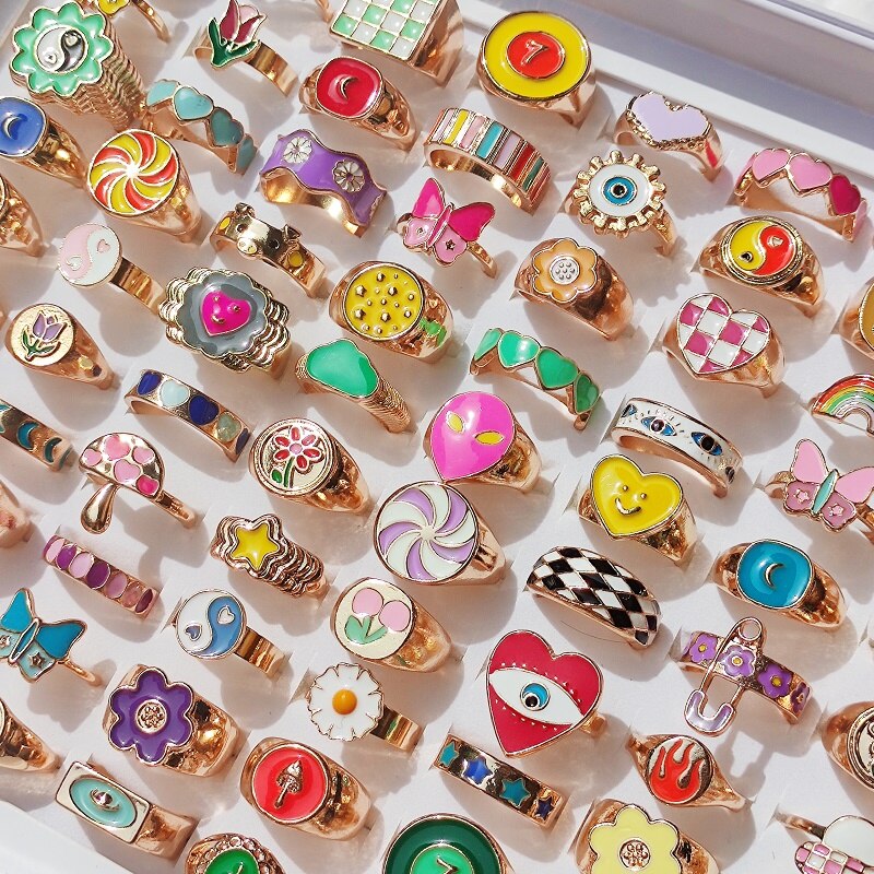 30Pcs/Lot Trendy Colorful Tai Chi Butterfly Heart Rings For Women