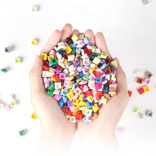 500 Pcs/lot Educational Toy Plastic Small Building Blocks Spare Part