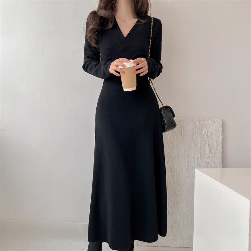 Autumn Winter Vintage V-neck Knitted Sweater Dress Women Long Sleeve