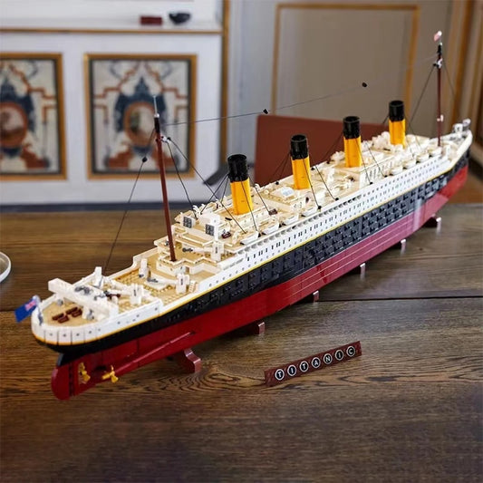 Hot Film Titanic Large Cruise Ship Compatible 10294 DIY Model Building